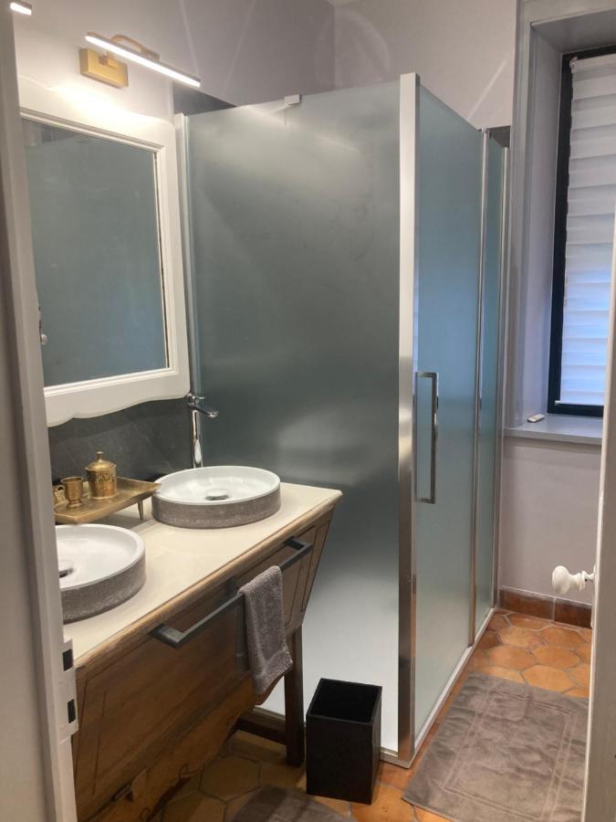 Chambre D'Hotes Les Roches Corme-Royal Luaran gambar