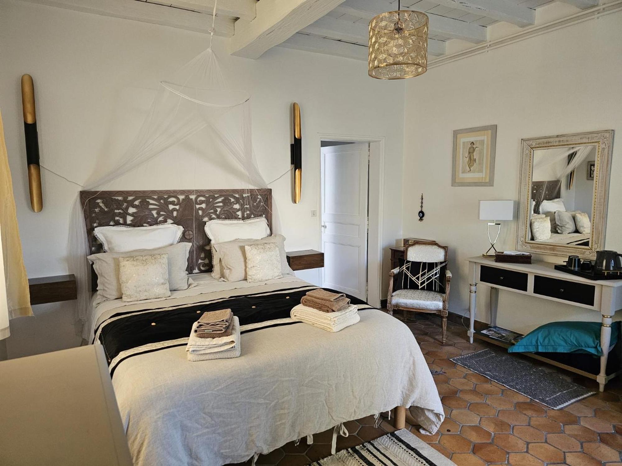 Chambre D'Hotes Les Roches Corme-Royal Luaran gambar